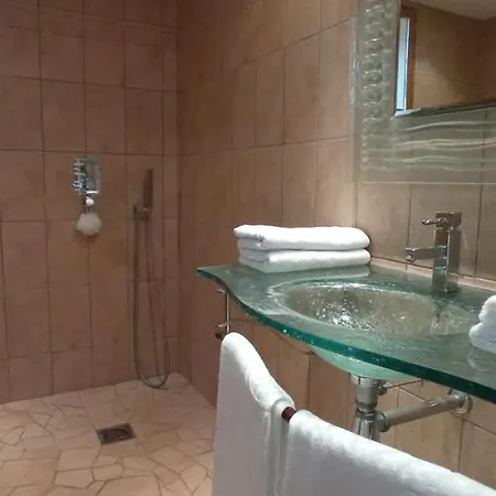 En Provence, Le 89 - 10 Personnes Villa Bagnols-sur-Ceze